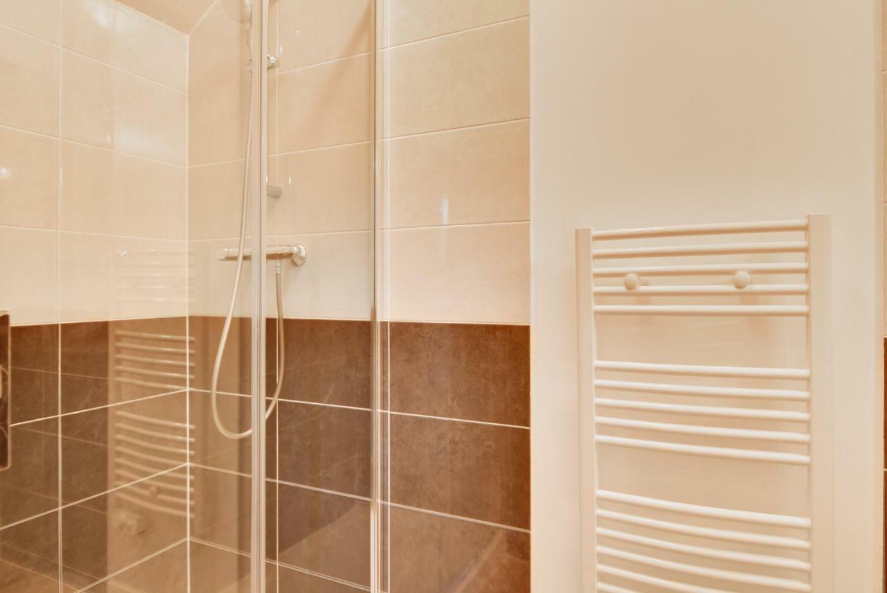 Delalauret Apartment _ Saint-Nicolas-De-Redon المظهر الخارجي الصورة